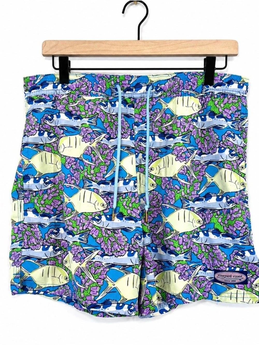 Vineyard Vines Chappy Swim Trunks Men's Size Small Tropical Fish Print